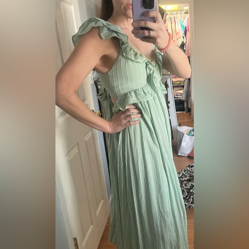 NWOT Meet me in Santorini Green and. White Striped Maxi Dress - Picture 6 of 6